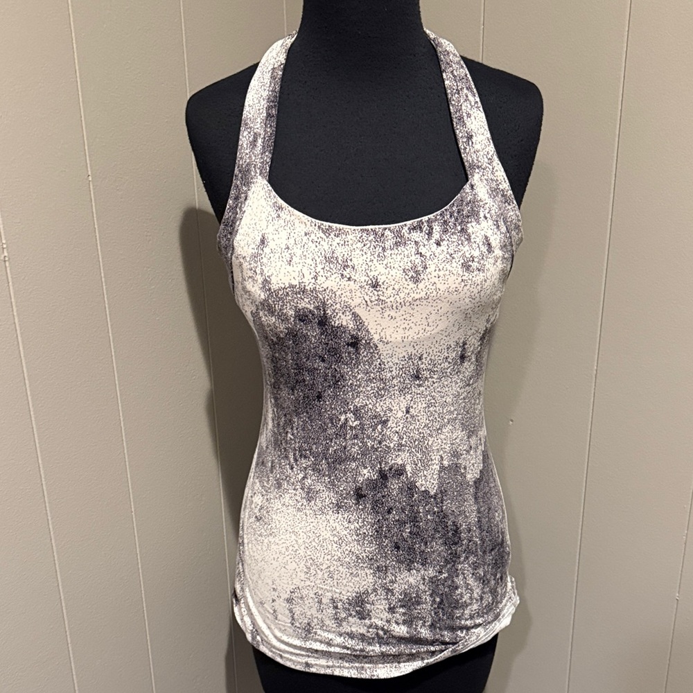 B31 Lucy Abstract Black and White Women's Strappy Tank Top Sports Bra